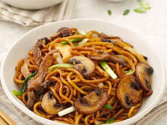 Mushroom Noodles