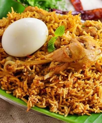 Chicken with Egg Dum Biryani (Full)