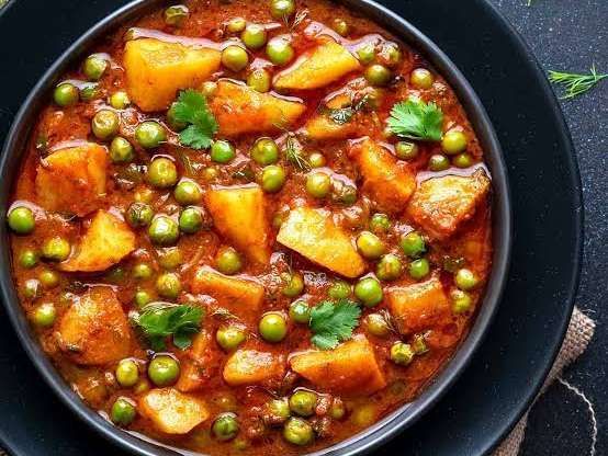 Mutter Aloo Half