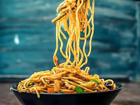 Veg Schezwan Noodles