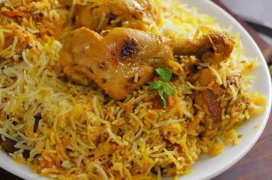 Hydrabadi Masala Chicken Biryani half